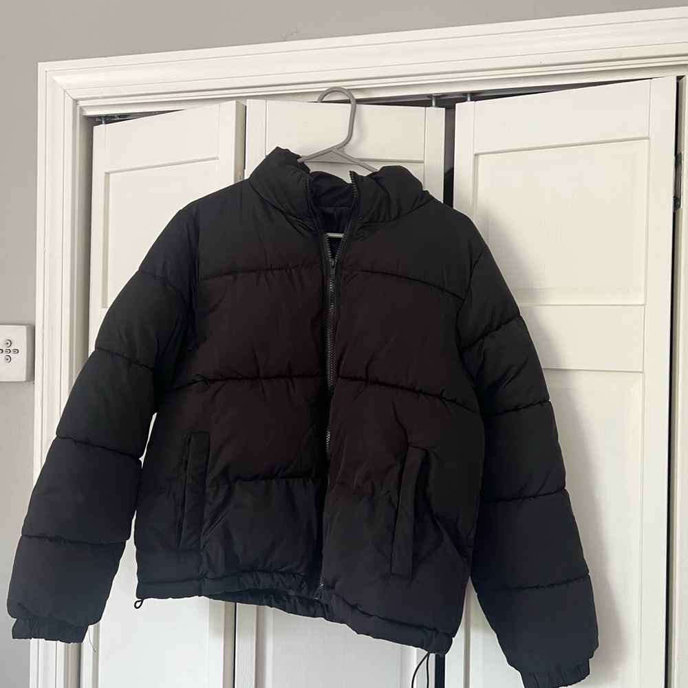 forever 21 black puffer